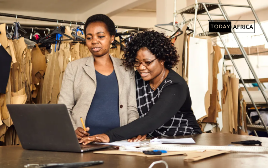 12 grants for African entrepreneurs and students
